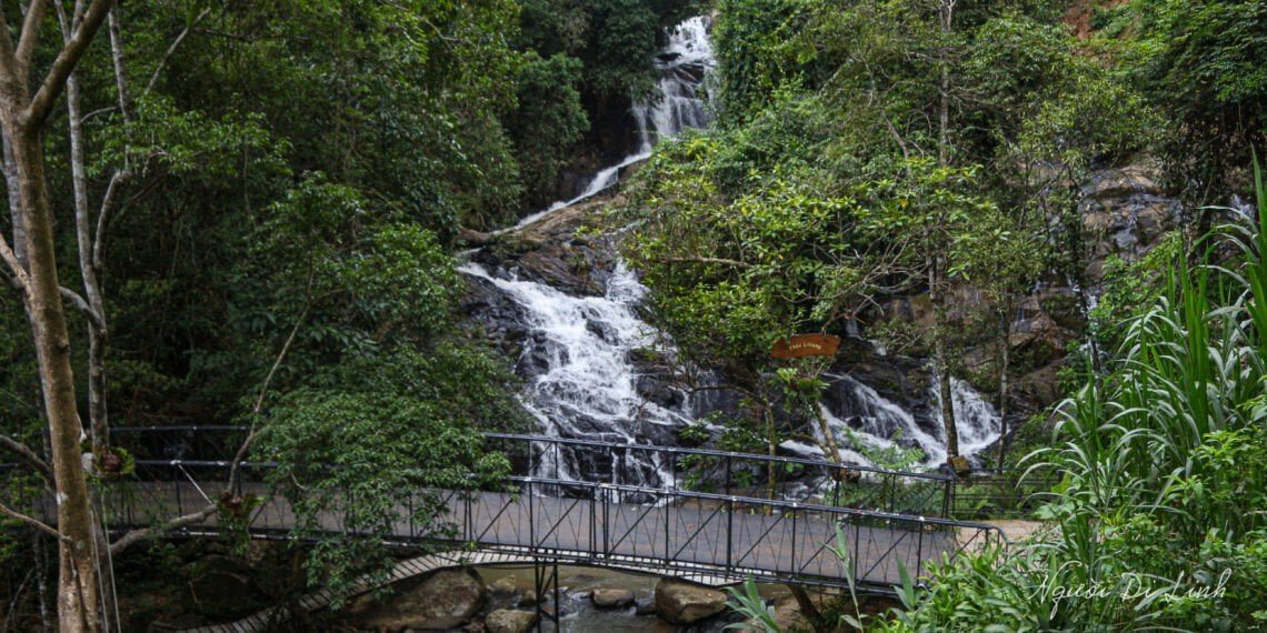 Liliang Waterfall Resort